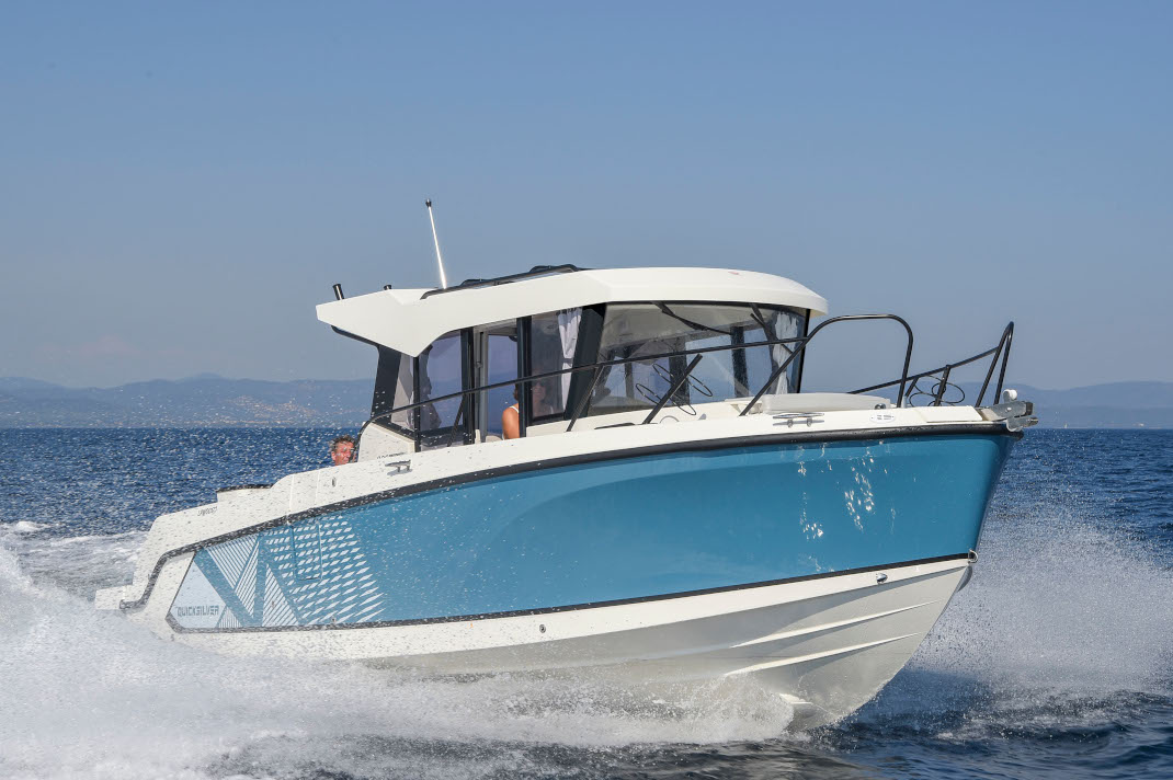 Quicksilver 805 Pilothouse